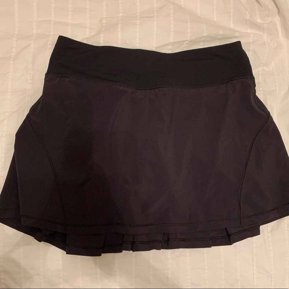 Lululemon Circuit Breaker Skirt (Tall)